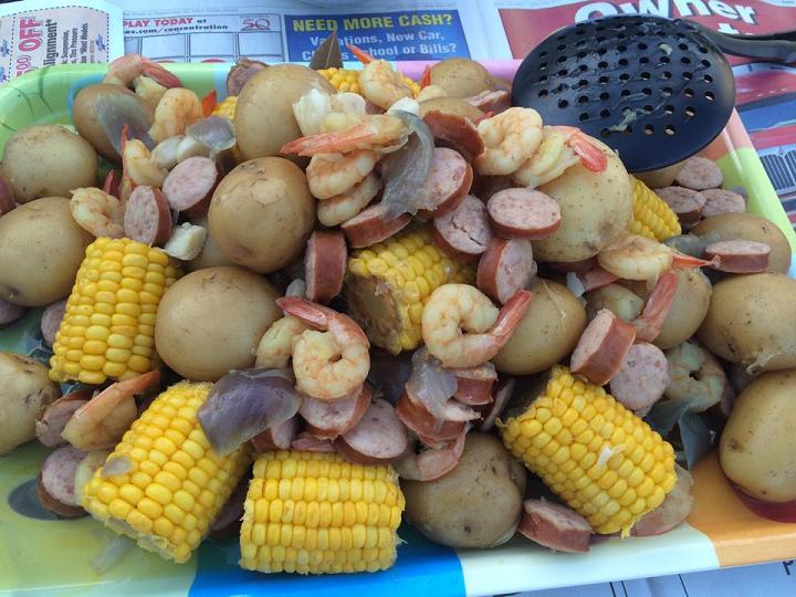 lowcountryboil.jpg