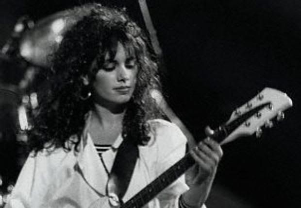 susanna_hoffs_001.jpg