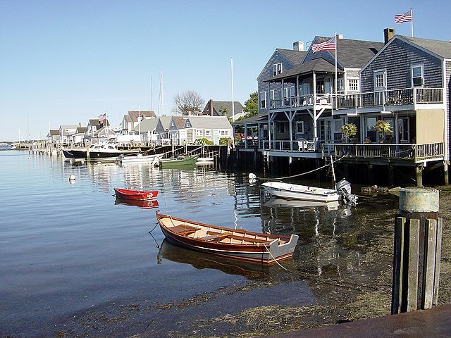 640px-Nantucket-08-2004.jpg